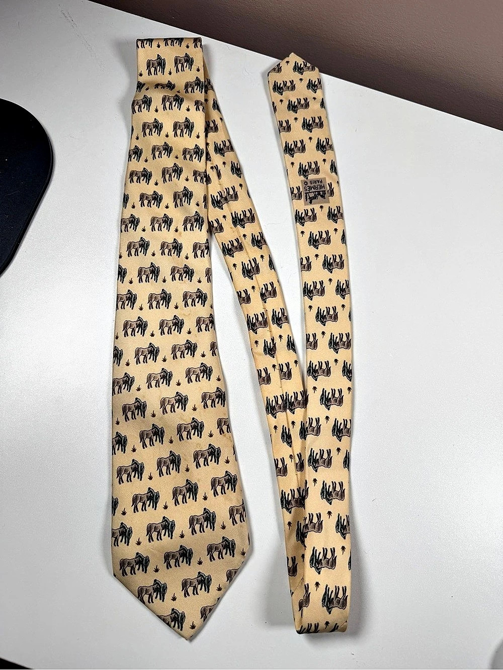 Hermès 7480 TA Horse Print Silk Ties Set Formal